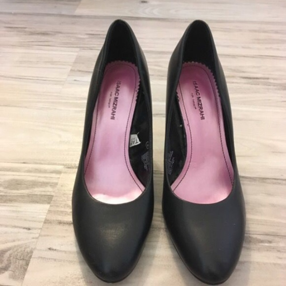 Black Matte Pumps